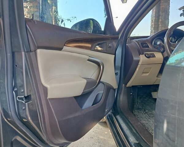 Сірий Опель Інсігнія, об'ємом двигуна 1.96 л та пробігом 175 тис. км за 8000 $, фото 12 на Automoto.ua