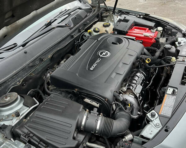 Серый Опель Инсигния, объемом двигателя 2 л и пробегом 260 тыс. км за 5500 $, фото 5 на Automoto.ua