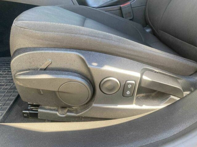 Серый Опель Инсигния, объемом двигателя 2 л и пробегом 22 тыс. км за 11800 $, фото 21 на Automoto.ua