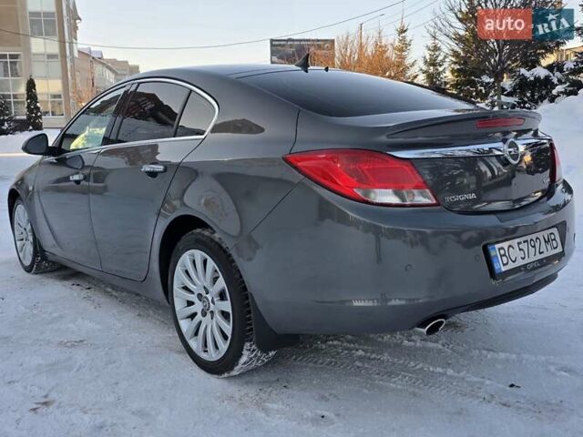 Серый Опель Инсигния, объемом двигателя 2 л и пробегом 281 тыс. км за 7333 $, фото 9 на Automoto.ua