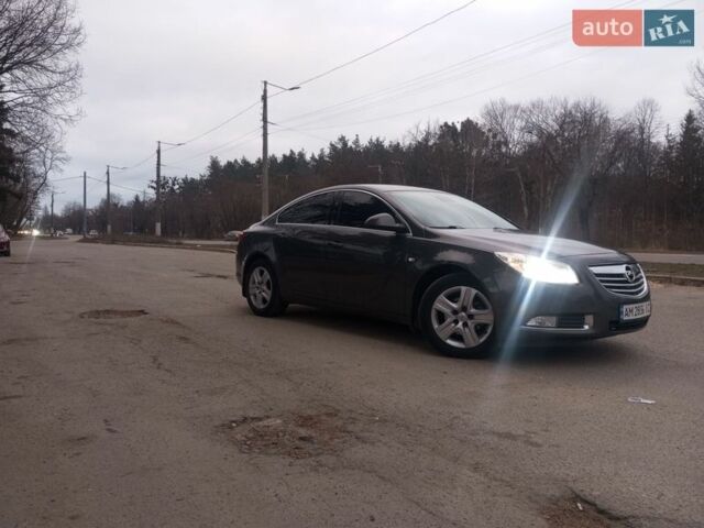 Серый Опель Инсигния, объемом двигателя 2 л и пробегом 285 тыс. км за 8350 $, фото 11 на Automoto.ua