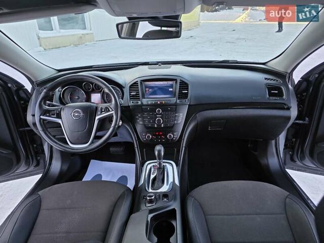 Серый Опель Инсигния, объемом двигателя 2 л и пробегом 281 тыс. км за 7333 $, фото 48 на Automoto.ua