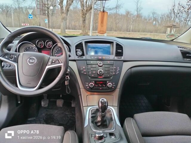 Серый Опель Инсигния, объемом двигателя 1.8 л и пробегом 152 тыс. км за 8700 $, фото 12 на Automoto.ua