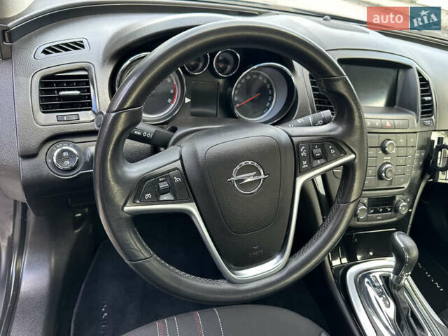 Серый Опель Инсигния, объемом двигателя 2 л и пробегом 114 тыс. км за 9700 $, фото 26 на Automoto.ua