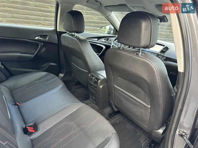 Серый Опель Инсигния, объемом двигателя 2 л и пробегом 114 тыс. км за 9700 $, фото 36 на Automoto.ua