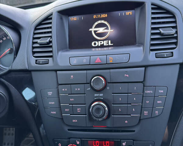 Опель Инсигния 2012 в Львове на Automoto.ua Серый Опель Инсигния, объемом двигателя 1.96 л и пробегом 155 тыс. км за 10299 $, фото 22 на Automoto.ua