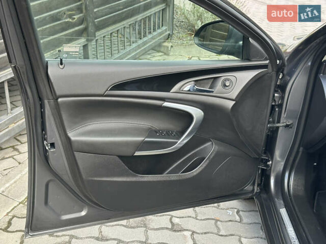 Серый Опель Инсигния, объемом двигателя 2 л и пробегом 114 тыс. км за 9700 $, фото 18 на Automoto.ua