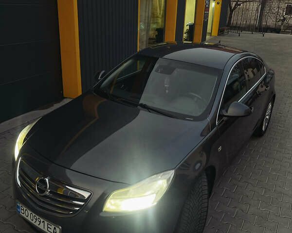 Сірий Опель Інсігнія, об'ємом двигуна 1.96 л та пробігом 225 тис. км за 9300 $, фото 12 на Automoto.ua