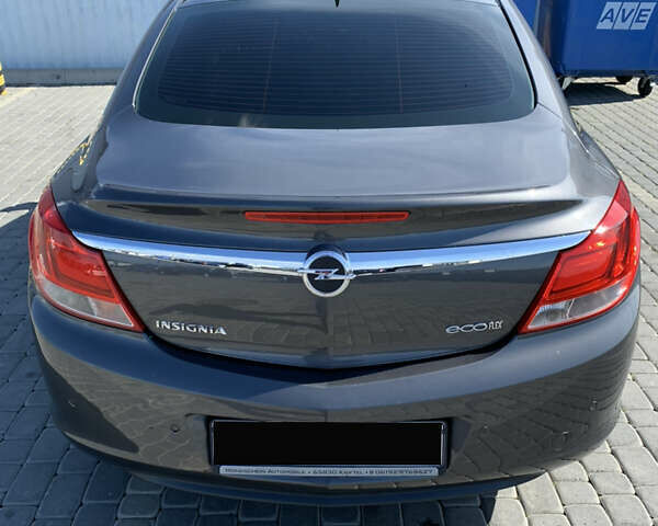 Серый Опель Инсигния, объемом двигателя 2 л и пробегом 318 тыс. км за 8200 $, фото 6 на Automoto.ua