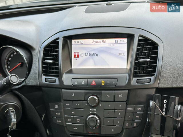 Серый Опель Инсигния, объемом двигателя 2 л и пробегом 114 тыс. км за 9700 $, фото 28 на Automoto.ua