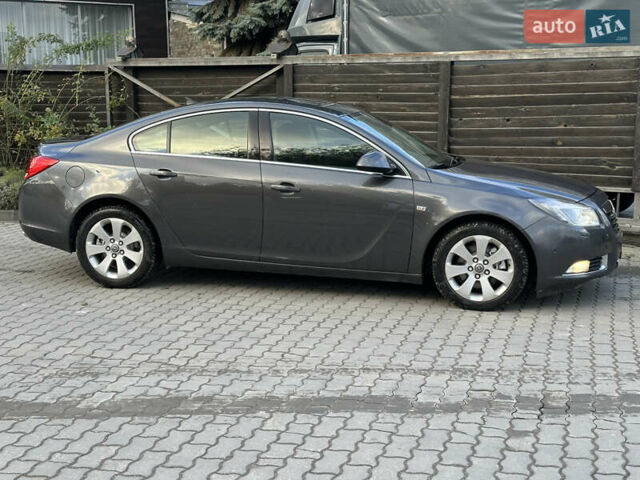 Серый Опель Инсигния, объемом двигателя 2 л и пробегом 114 тыс. км за 9700 $, фото 12 на Automoto.ua