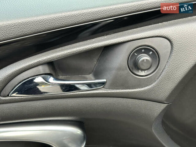 Серый Опель Инсигния, объемом двигателя 2 л и пробегом 114 тыс. км за 9700 $, фото 20 на Automoto.ua