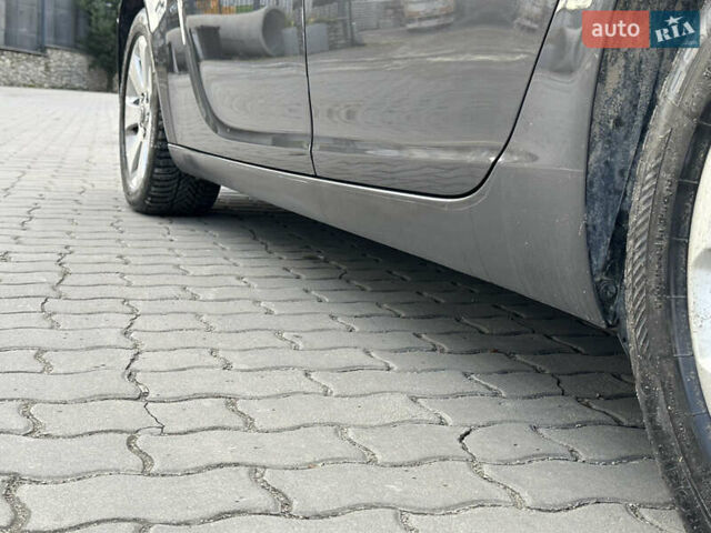 Серый Опель Инсигния, объемом двигателя 2 л и пробегом 114 тыс. км за 9700 $, фото 8 на Automoto.ua