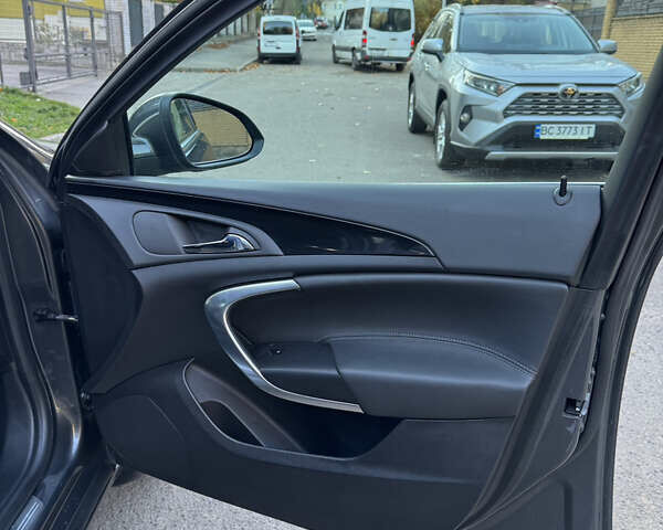 Опель Инсигния 2012 в Львове на Automoto.ua Серый Опель Инсигния, объемом двигателя 1.96 л и пробегом 155 тыс. км за 10299 $, фото 24 на Automoto.ua