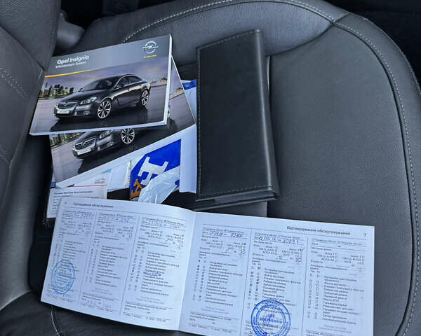 Опель Инсигния 2012 в Львове на Automoto.ua Серый Опель Инсигния, объемом двигателя 1.96 л и пробегом 155 тыс. км за 10299 $, фото 32 на Automoto.ua