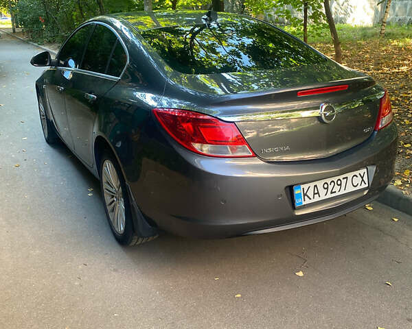Серый Опель Инсигния, объемом двигателя 2 л и пробегом 220 тыс. км за 8150 $, фото 24 на Automoto.ua