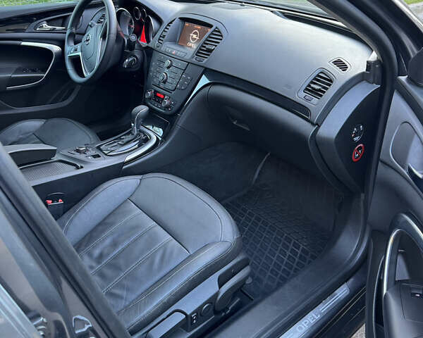 Опель Инсигния 2012 в Львове на Automoto.ua Серый Опель Инсигния, объемом двигателя 1.96 л и пробегом 155 тыс. км за 10299 $, фото 20 на Automoto.ua