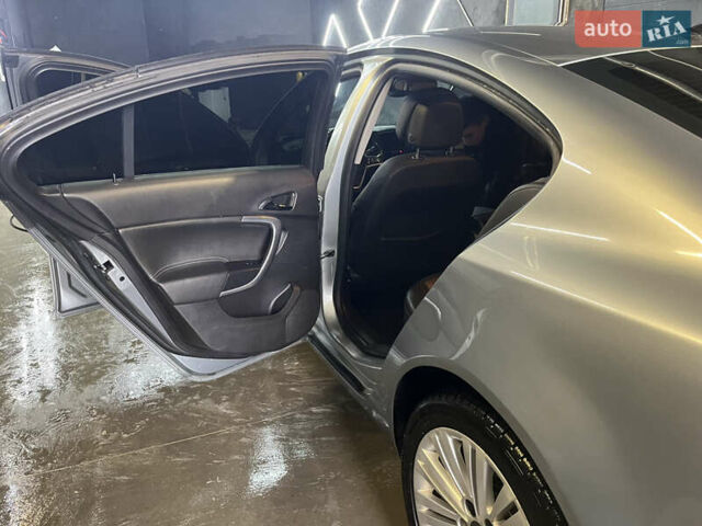 Опель Инсигния 2012 в Ровно на Automoto.ua Серый Опель Инсигния, объемом двигателя 2 л и пробегом 209 тыс. км за 9000 $, фото 10 на Automoto.ua