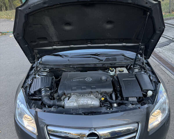 Опель Инсигния 2012 в Львове на Automoto.ua Серый Опель Инсигния, объемом двигателя 1.96 л и пробегом 155 тыс. км за 10299 $, фото 28 на Automoto.ua