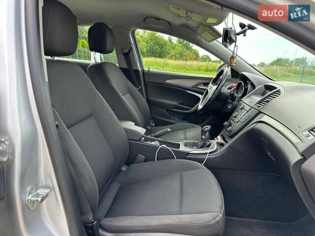 Опель Инсигния 2012 в Львове на Automoto.ua Серый Опель Инсигния, объемом двигателя 1.96 л и пробегом 246 тыс. км за 7600 $, фото 11 на Automoto.ua