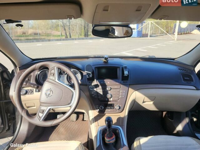 Сірий Опель Інсігнія, об'ємом двигуна 1.4 л та пробігом 210 тис. км за 9000 $, фото 5 на Automoto.ua