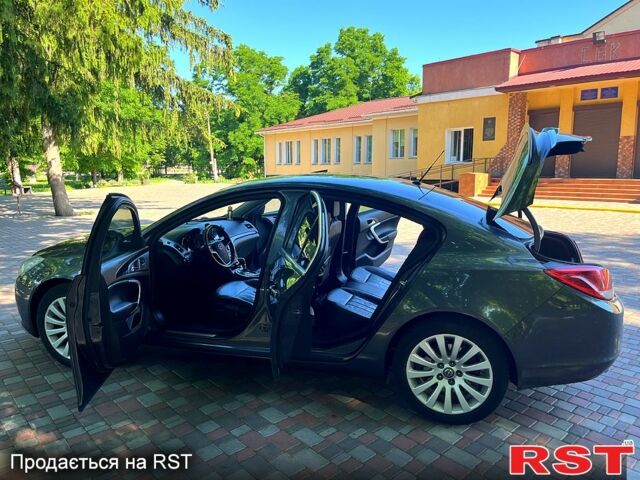 Сірий Опель Інсігнія, об'ємом двигуна 1.9 л та пробігом 147 тис. км за 7500 $, фото 9 на Automoto.ua