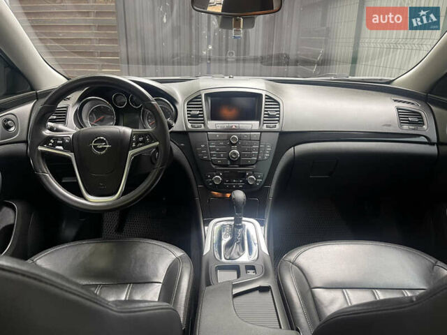 Опель Инсигния 2013 в Одессе на Automoto.ua Серый Опель Инсигния, объемом двигателя 1.96 л и пробегом 169 тыс. км за 8400 $, фото 9 на Automoto.ua