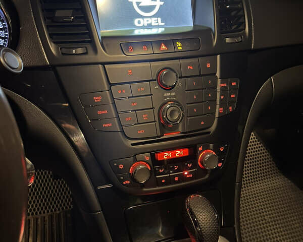 Опель Инсигния 2013 в Одессе на Automoto.ua Серый Опель Инсигния, объемом двигателя 1.96 л и пробегом 169 тыс. км за 8400 $, фото 29 на Automoto.ua