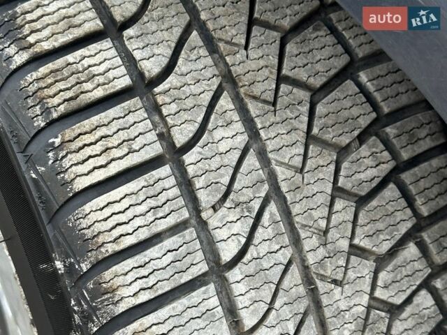 Серый Опель Инсигния, объемом двигателя 1.96 л и пробегом 282 тыс. км за 8150 $, фото 25 на Automoto.ua