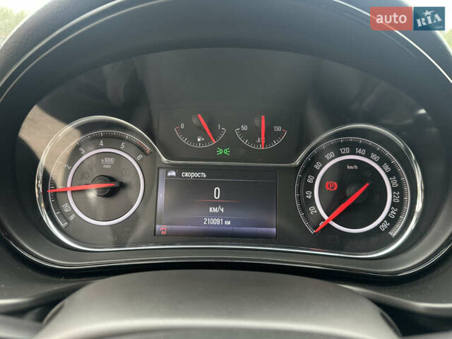 Серый Опель Инсигния, объемом двигателя 1.96 л и пробегом 211 тыс. км за 10200 $, фото 13 на Automoto.ua