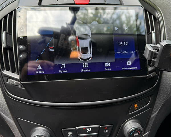 Серый Опель Инсигния, объемом двигателя 2 л и пробегом 241 тыс. км за 8300 $, фото 18 на Automoto.ua