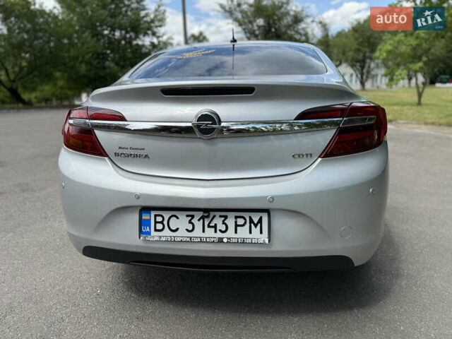 Серый Опель Инсигния, объемом двигателя 2 л и пробегом 241 тыс. км за 8300 $, фото 11 на Automoto.ua