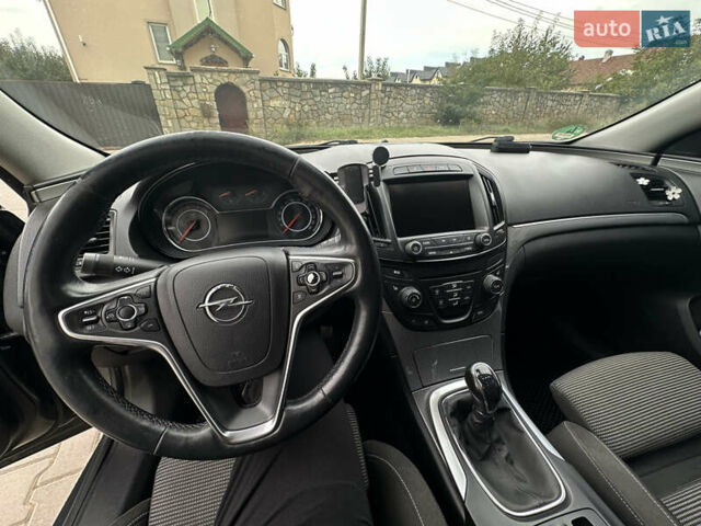 Серый Опель Инсигния, объемом двигателя 1.96 л и пробегом 211 тыс. км за 10200 $, фото 9 на Automoto.ua