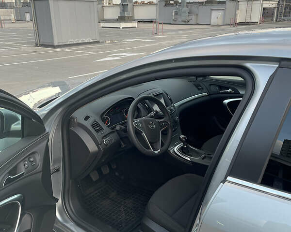 Серый Опель Инсигния, объемом двигателя 1.36 л и пробегом 1 тыс. км за 18500 $, фото 8 на Automoto.ua