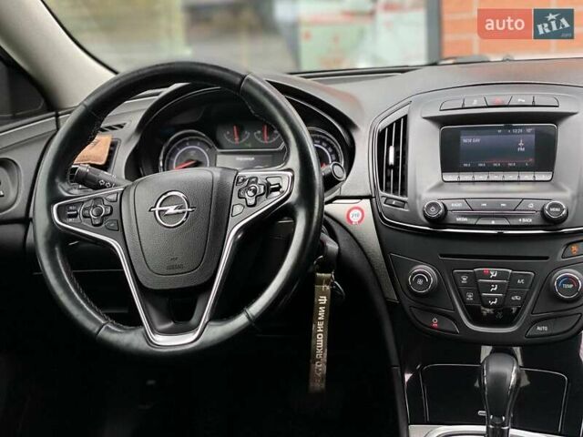 Серый Опель Инсигния, объемом двигателя 1.96 л и пробегом 225 тыс. км за 10500 $, фото 40 на Automoto.ua