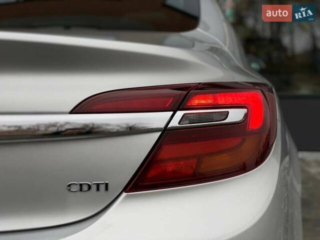 Серый Опель Инсигния, объемом двигателя 1.96 л и пробегом 225 тыс. км за 10500 $, фото 10 на Automoto.ua