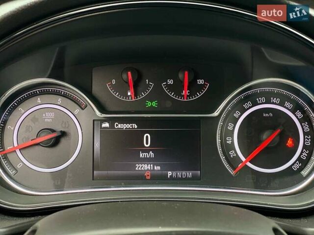 Серый Опель Инсигния, объемом двигателя 1.96 л и пробегом 225 тыс. км за 10500 $, фото 28 на Automoto.ua