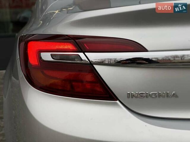 Серый Опель Инсигния, объемом двигателя 1.96 л и пробегом 225 тыс. км за 10500 $, фото 12 на Automoto.ua