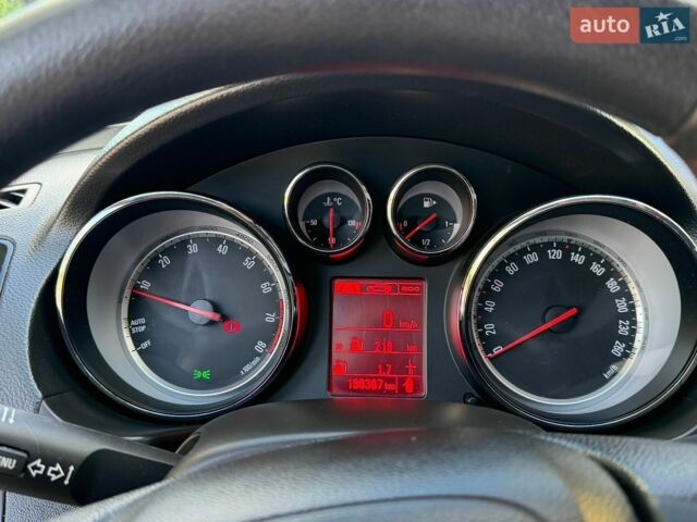 Сірий Опель Інсігнія, об'ємом двигуна 1.36 л та пробігом 190 тис. км за 8200 $, фото 38 на Automoto.ua