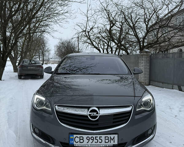 Сірий Опель Інсігнія, об'ємом двигуна 1.96 л та пробігом 153 тис. км за 15200 $, фото 2 на Automoto.ua