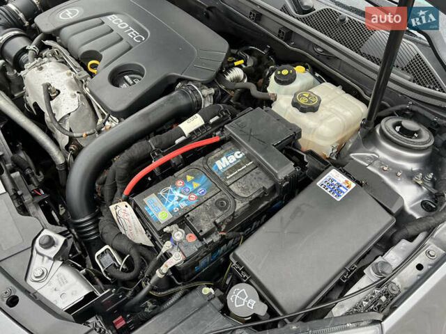 Серый Опель Инсигния, объемом двигателя 1.6 л и пробегом 155 тыс. км за 10300 $, фото 55 на Automoto.ua