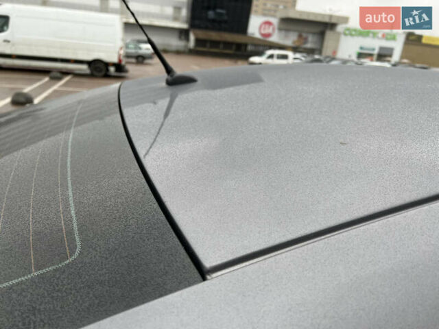 Серый Опель Инсигния, объемом двигателя 1.6 л и пробегом 155 тыс. км за 10300 $, фото 29 на Automoto.ua