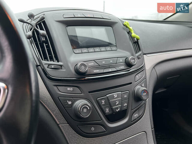 Серый Опель Инсигния, объемом двигателя 1.6 л и пробегом 155 тыс. км за 10300 $, фото 42 на Automoto.ua