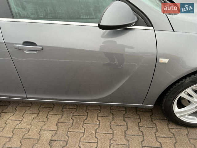 Серый Опель Инсигния, объемом двигателя 1.6 л и пробегом 155 тыс. км за 10300 $, фото 16 на Automoto.ua