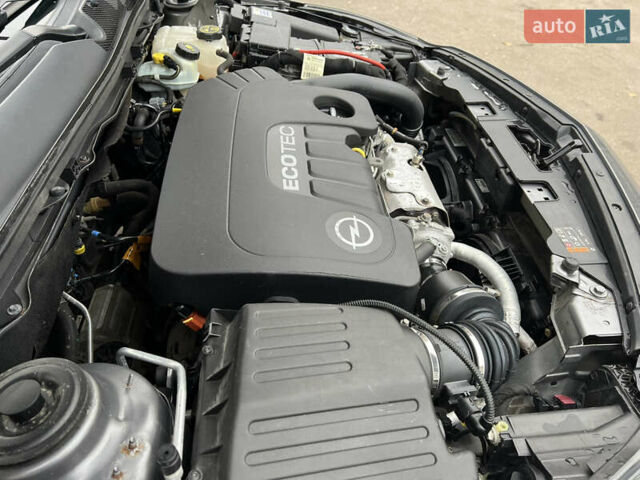 Серый Опель Инсигния, объемом двигателя 1.6 л и пробегом 155 тыс. км за 10100 $, фото 14 на Automoto.ua