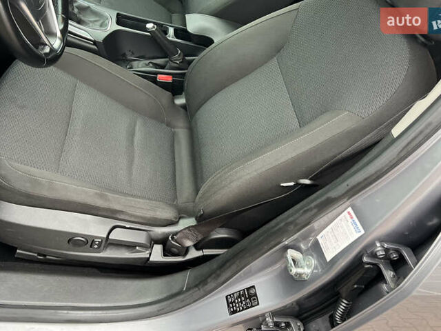 Серый Опель Инсигния, объемом двигателя 1.6 л и пробегом 155 тыс. км за 10300 $, фото 47 на Automoto.ua