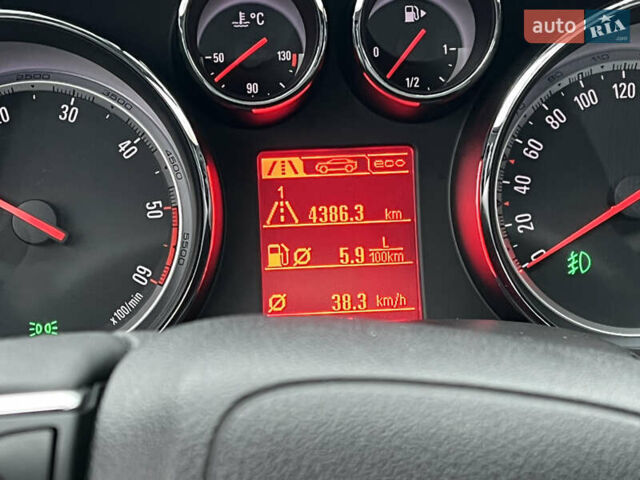 Серый Опель Инсигния, объемом двигателя 1.6 л и пробегом 155 тыс. км за 10300 $, фото 46 на Automoto.ua