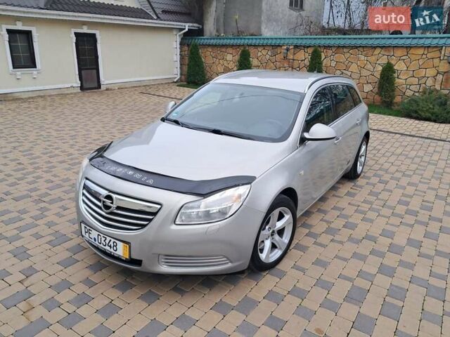 Серый Опель Инсигния, объемом двигателя 1.6 л и пробегом 244 тыс. км за 6500 $, фото 25 на Automoto.ua