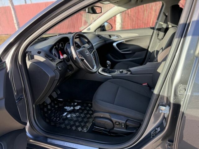 Серый Опель Инсигния, объемом двигателя 1.8 л и пробегом 197 тыс. км за 7900 $, фото 9 на Automoto.ua