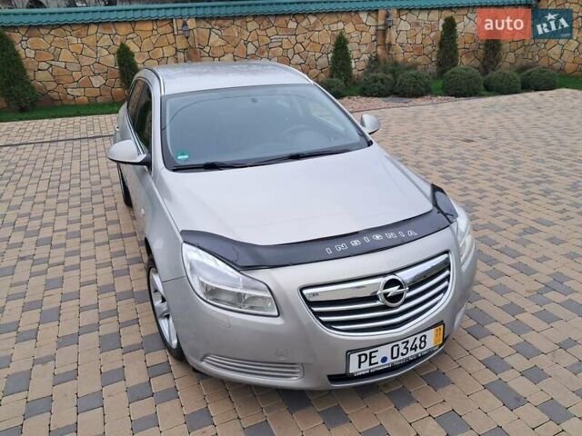 Серый Опель Инсигния, объемом двигателя 1.6 л и пробегом 244 тыс. км за 6500 $, фото 5 на Automoto.ua